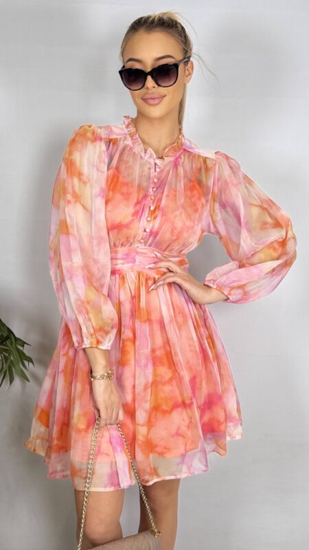 Zwiewna sukienka z lekkiego materiału szyfonowego