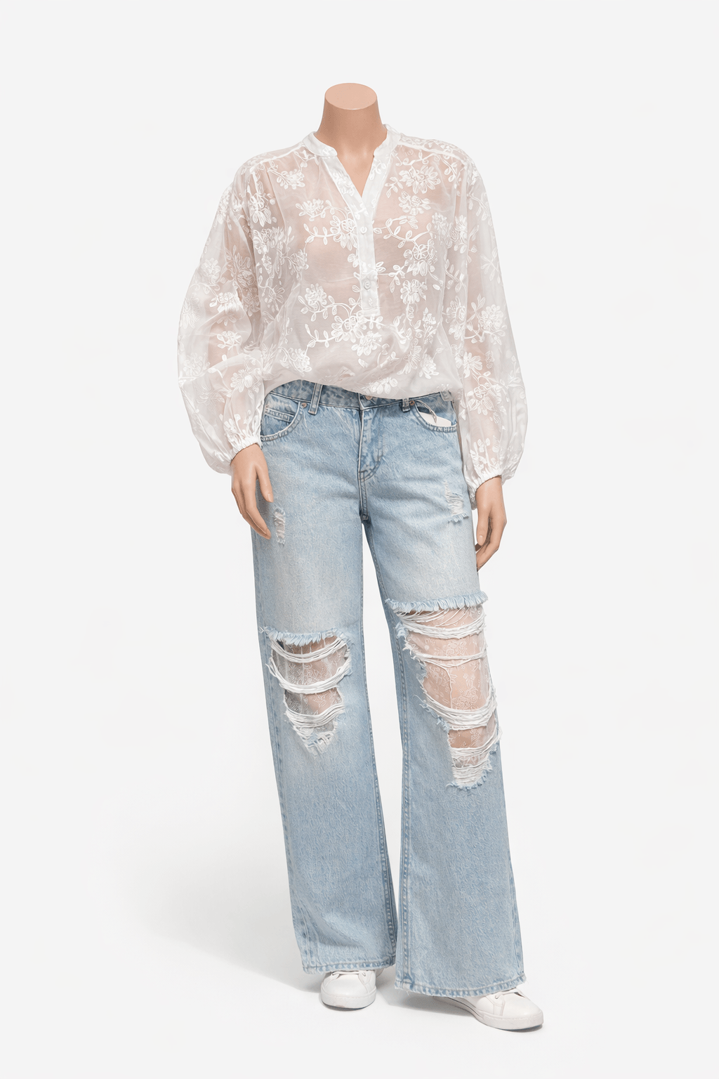 Szerokie jeansy damskie z dziurami i koronką 100% bawełna - obrazek 6